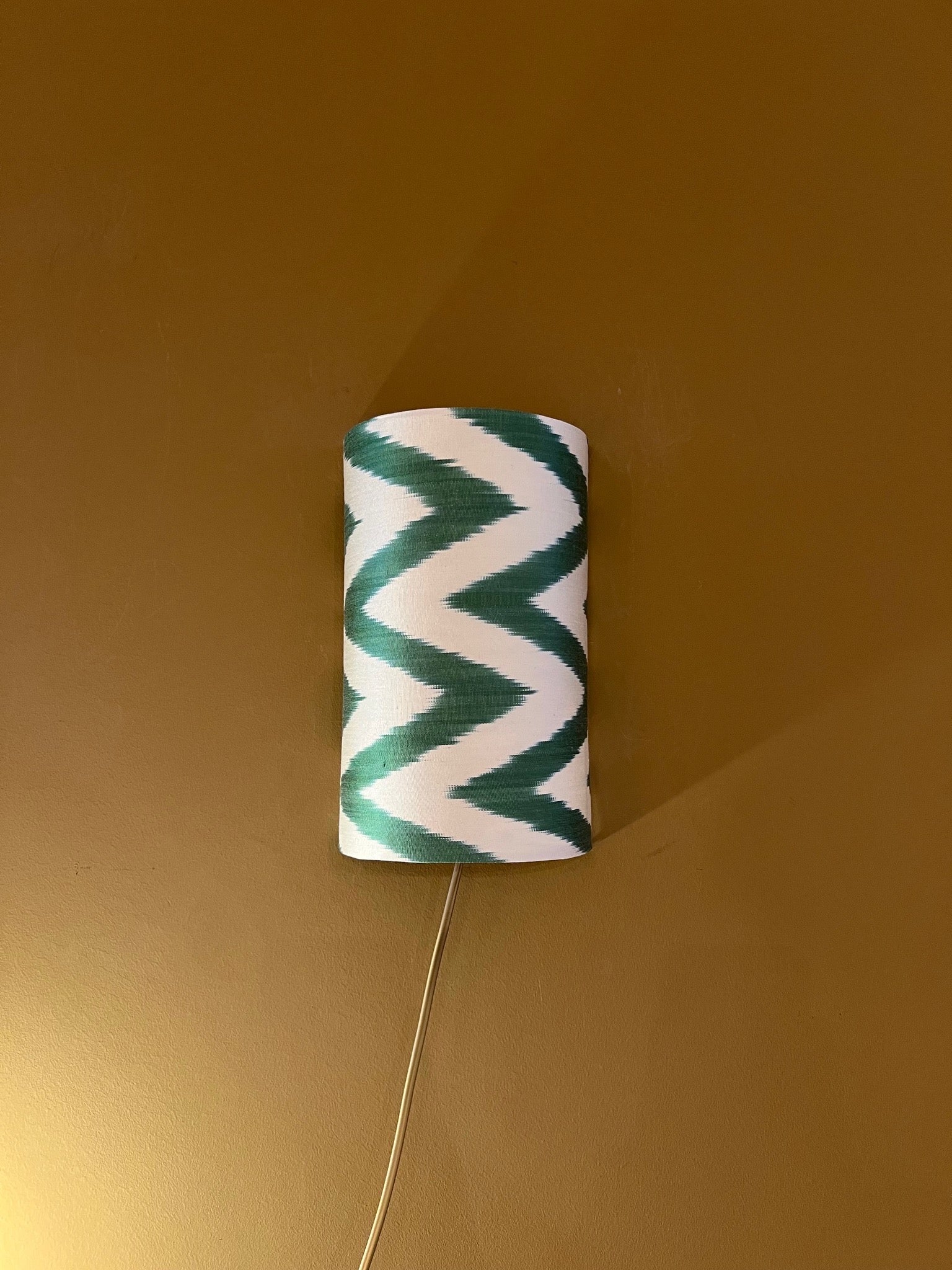 Green White Zigzag | Wall Light