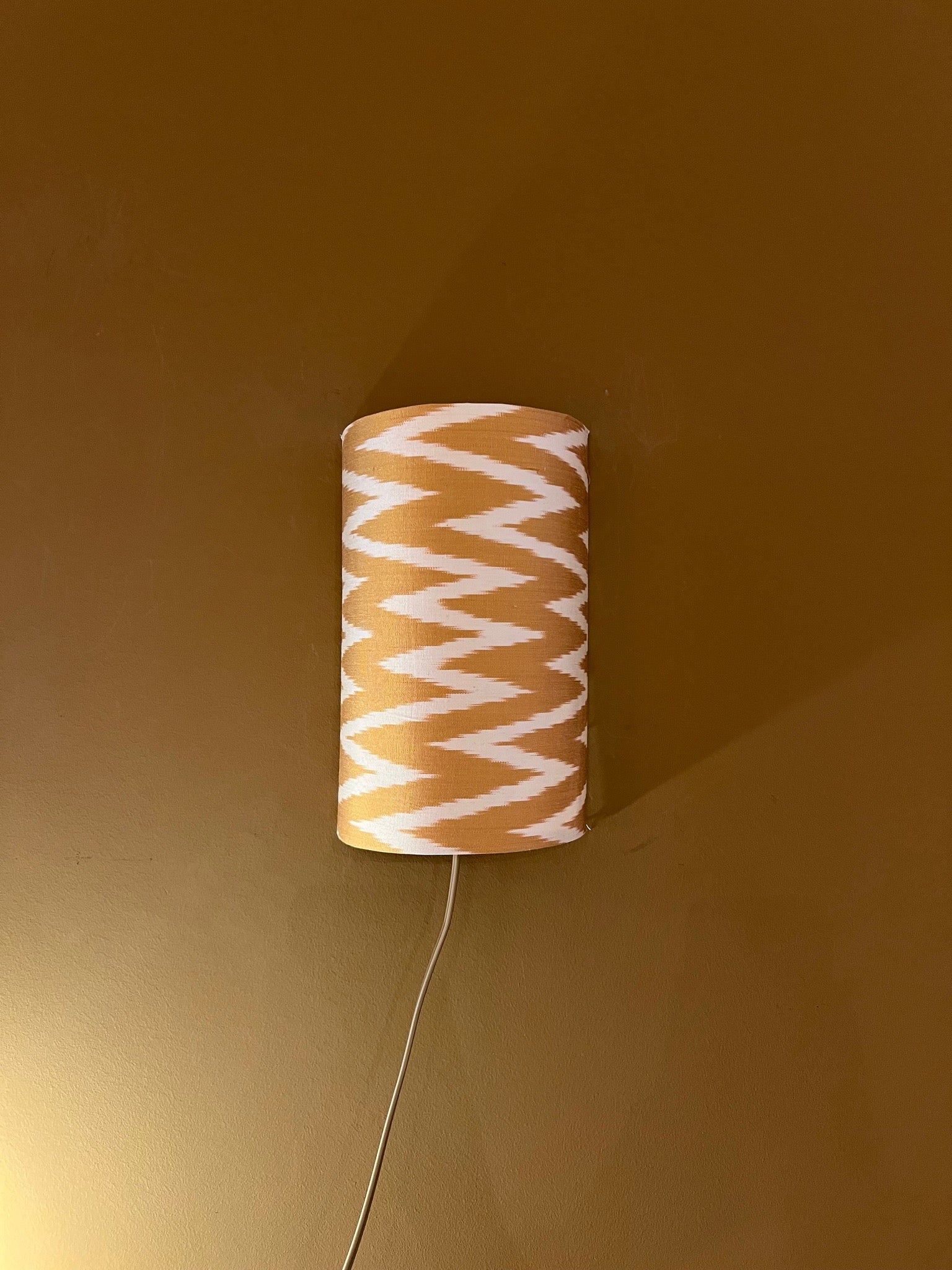 Yellow Zigzag | Wall Light