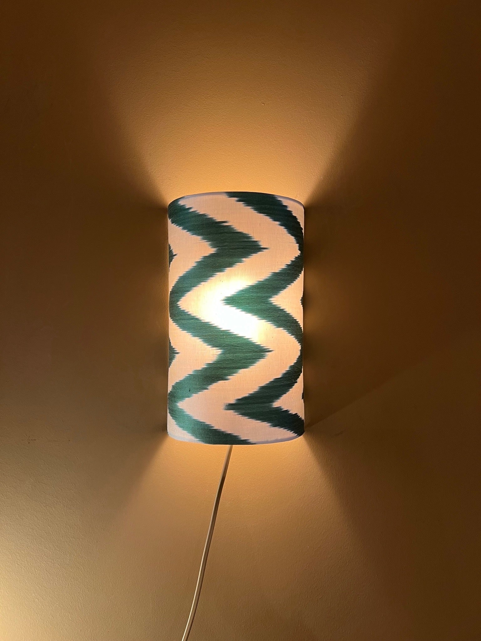 Green White Zigzag | Wall Light